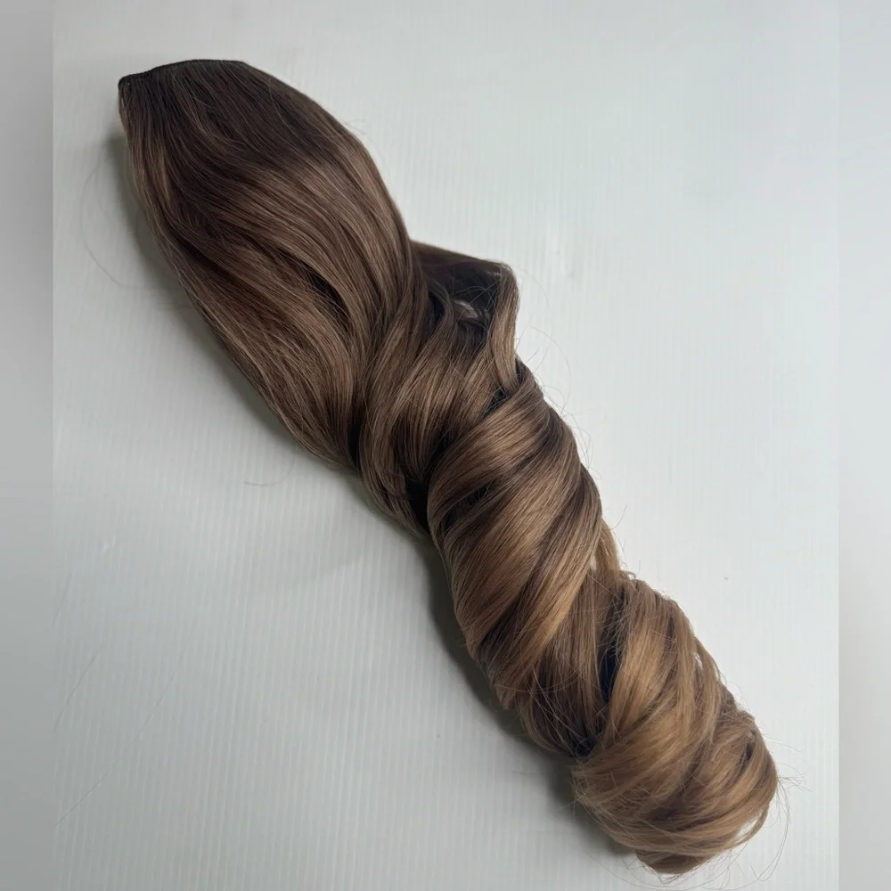 20” Human Hair Blend Clip-In Extensions – Wavy Natural Brown with Caramel Ombre